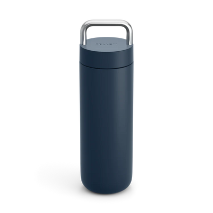 FELLOW - Carter Carry Water Bottle - 590 ml - Bleu marine