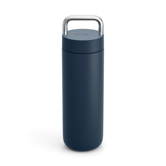 FELLOW - Carter Carry Water Bottle - 590 ml - Bleu marine